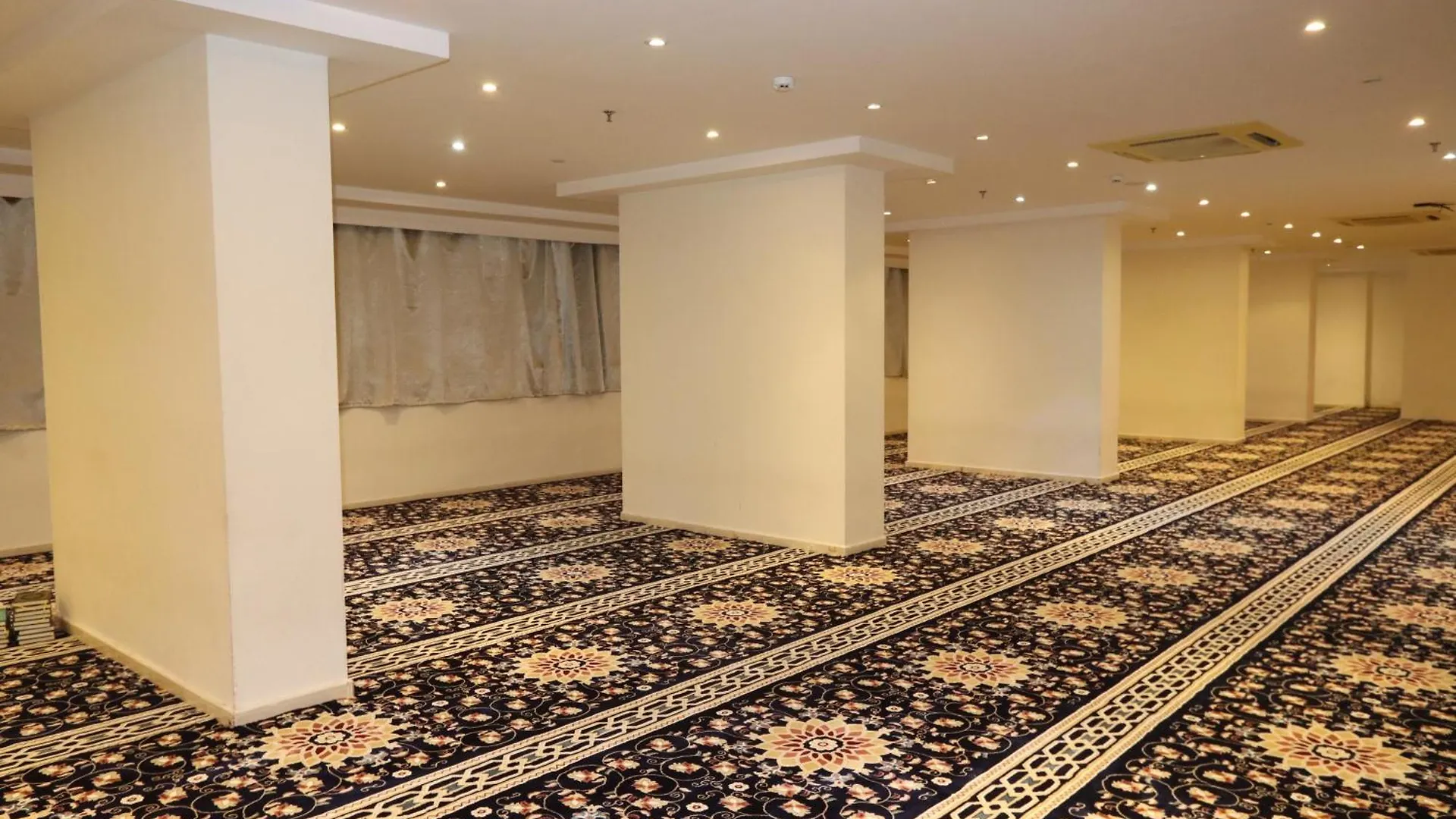 *** Otel فندق أعيان البركة Suudi Arabistan